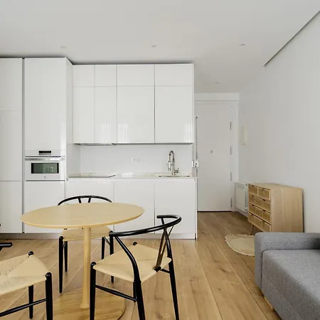 Apartamento Reformado En Metro Ibiza Alquiler Temporal Madrid Exterior photo