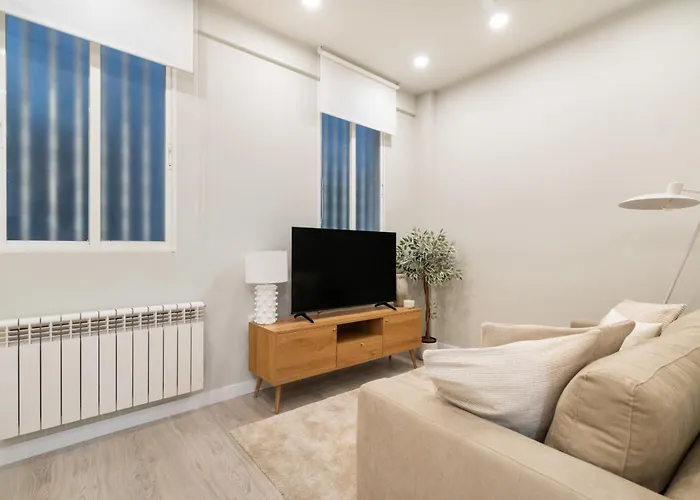 Apartamento Reformado En Metro Ibiza Alquiler Temporal